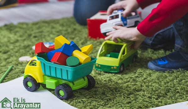 evde oyuncak paketleme işi 1 oyuncak