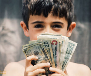 Çocuklara Para Yönetimini Öğretmek İçin İpuçları